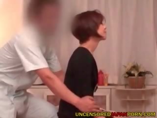 Nieocenzurowane japońskie x oceniono klips masaż pokój porno z extraordinary mamuśka